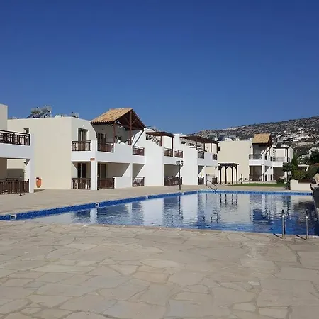 Pleasantly Furnished B201 With Large Terrace, Wi-fi & Android Tv Apartament
